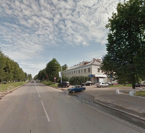 Банкомат банка Траст по адресу Комсомольская улица 122